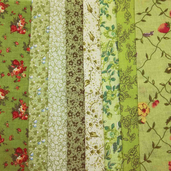 Lot de 8 coupons tissu patchwork vert 25 x 25 cm